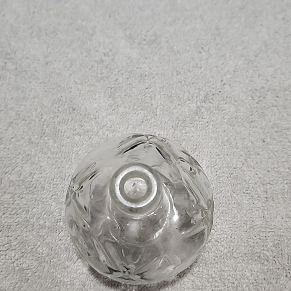 Vintage Clear Crystal Oil Lamp Candle 2-3/4”Round, No Wick - Picture 5 of 5